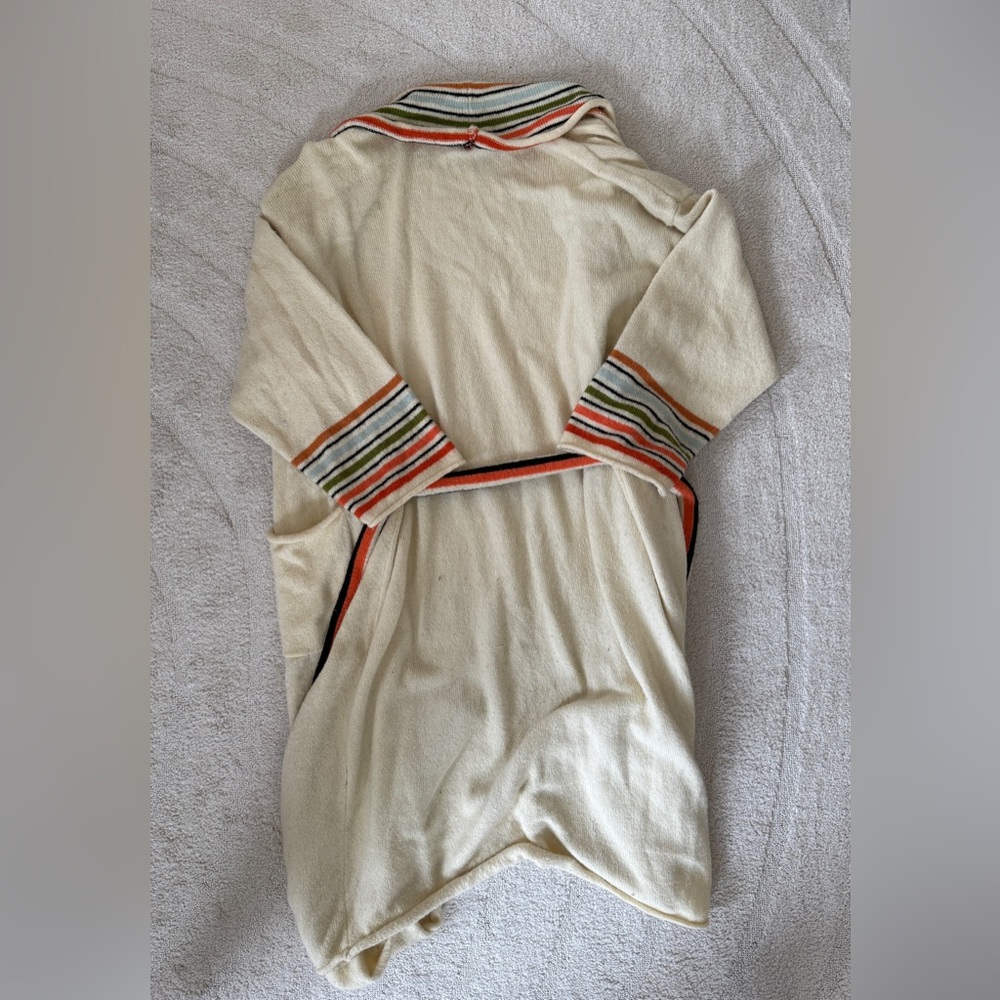 The Bright Side: Tequila Casa Del Sol Cream Stripped Robe - Picture 4 of 6